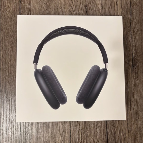 Apple Other - AirPods Pro Max | Midnight (Like New)